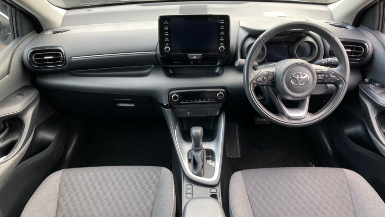 Toyota Yaris 1.5 Hybrid Design 5dr CVT Hybrid Hatchback